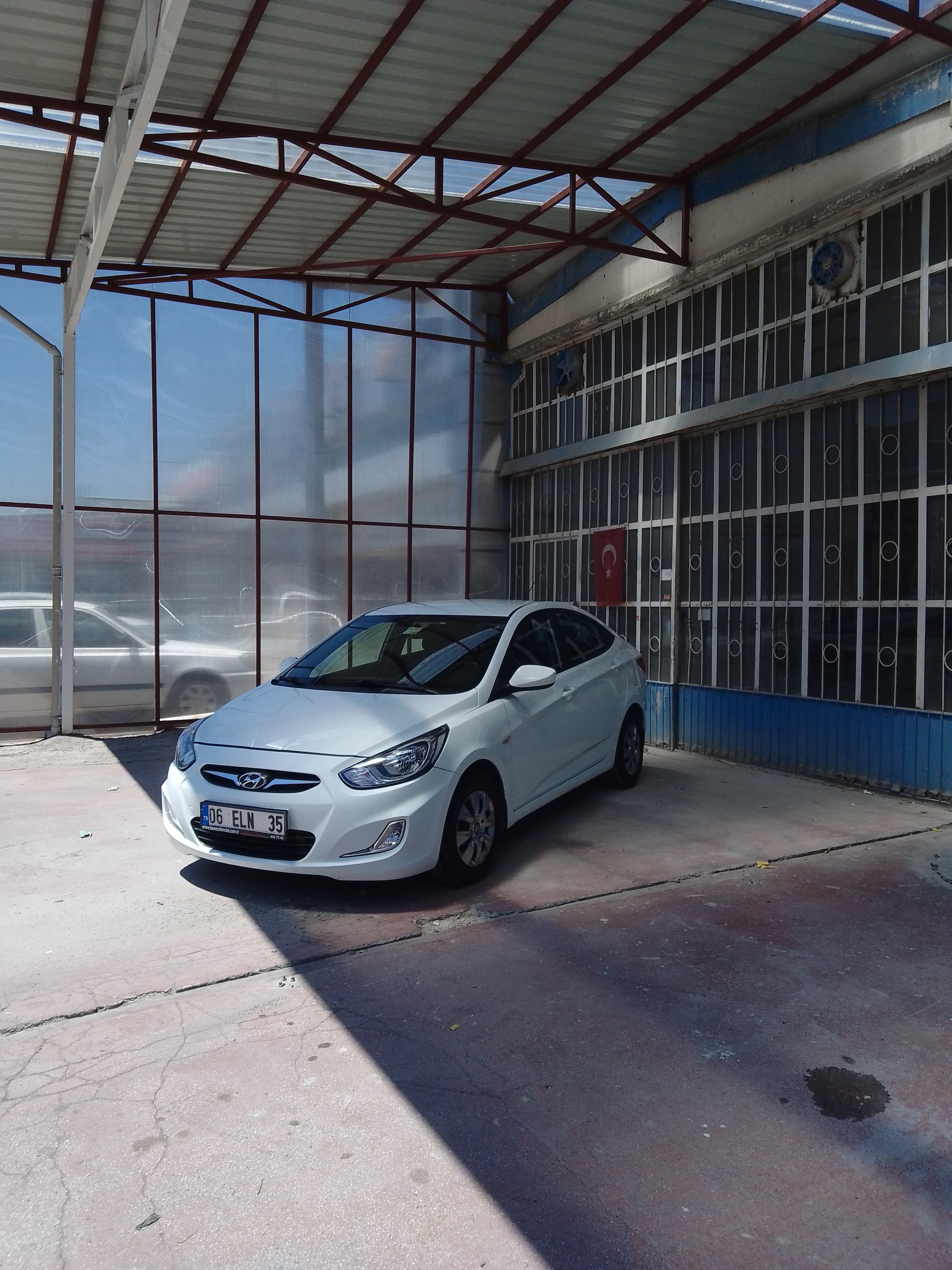 Hyundai Accent Blue